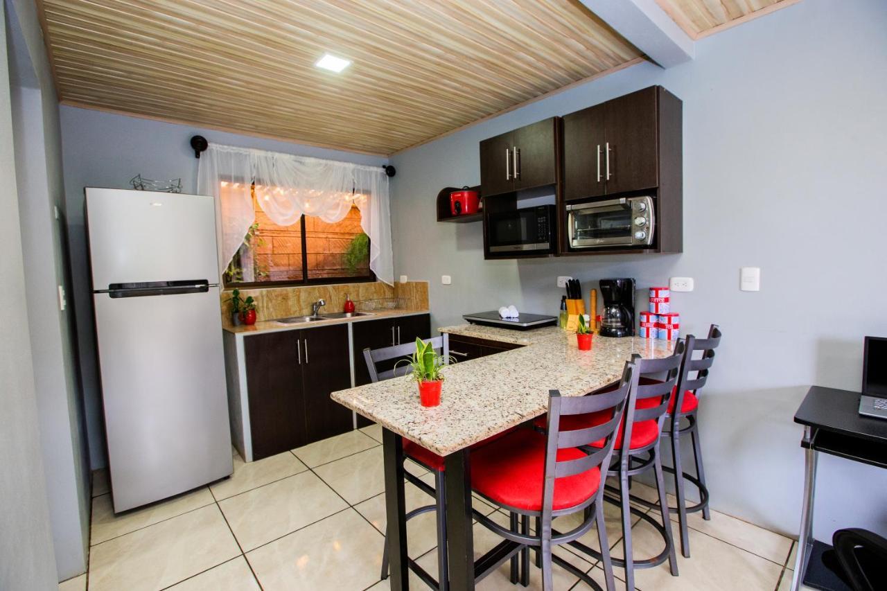 Casa Suculenta ,Monteverde Con Jacuzzi Privado Y Lavanderia Exterior foto
