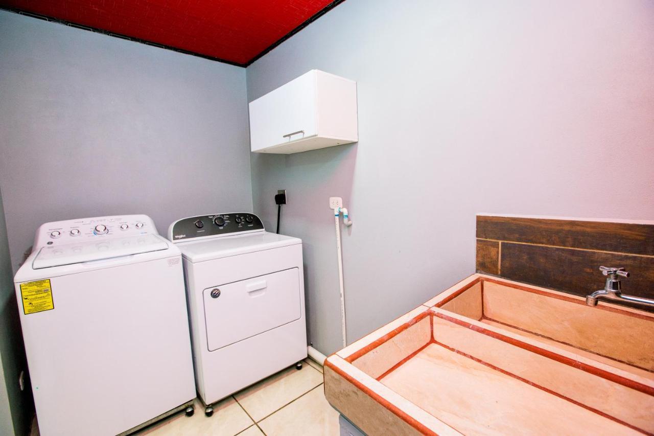 Casa Suculenta ,Monteverde Con Jacuzzi Privado Y Lavanderia Exterior foto